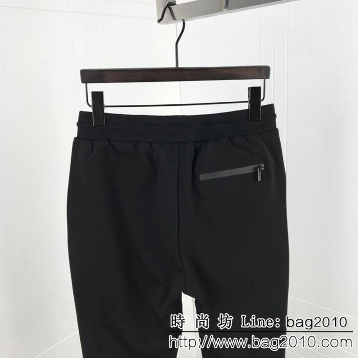 FENDI芬迪 19ss新款長褲 斜杠系列logo 數碼直噴壓膠LOGO工藝 高版本男女同款 ydi2306